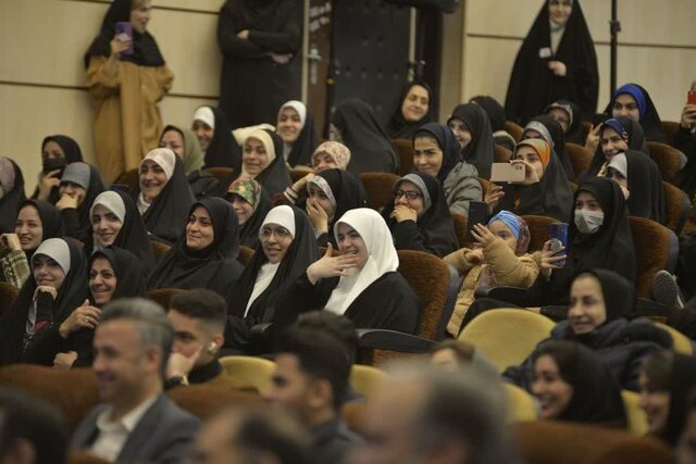 تجلیل از جوانان برتر استان گلستان