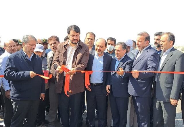 ۲۵ کیلومتر از کریدور بزرگراهی نوار ساحلی جنوب کشور افتتاح شد ۲۵ کیلومتر از کریدور بزرگراهی نوار ساحلی جنوب کشور افتتاح شد