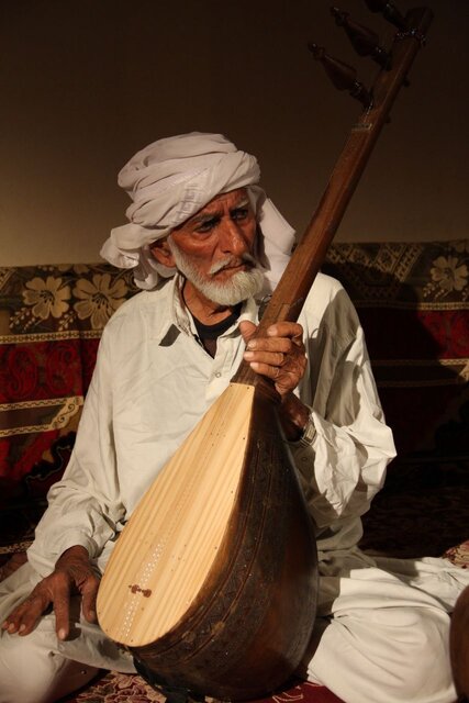 همه با موسیقی او درمان شدند ولی خودش بیمه درمانی نداشت!