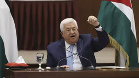 محمود عباس: قدس خط قرمز است و حمله به نمازگزاران را نمی‌پذیریم
