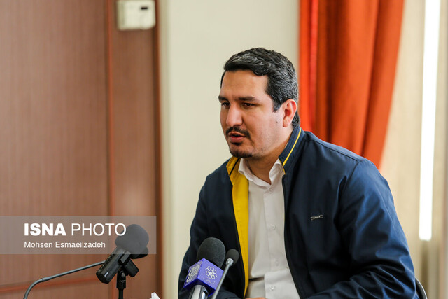 زائران از وسایل حمل‌ونقل عمومی استفاده کنند