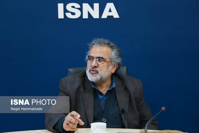 حرفهای تازه «شمقدری» از پلمب خانه سینما، لابی در اسکار و... حرفهای تازه «شمقدری» از پلمب خانه سینما، لابی در اسکار و...