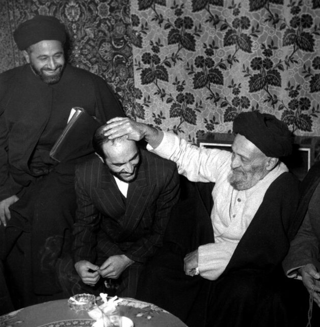 نقش اتحاد مثلث در ملی شدن صنعت نفت ایران