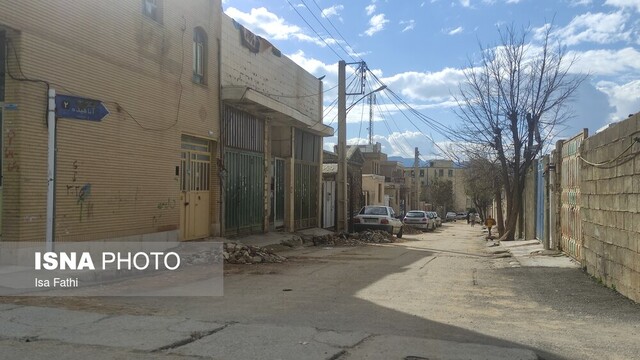 وضعیت اسفناک و عجیب آسفالت خیابانهای «پایتخت طبیعت ایران» + عکس