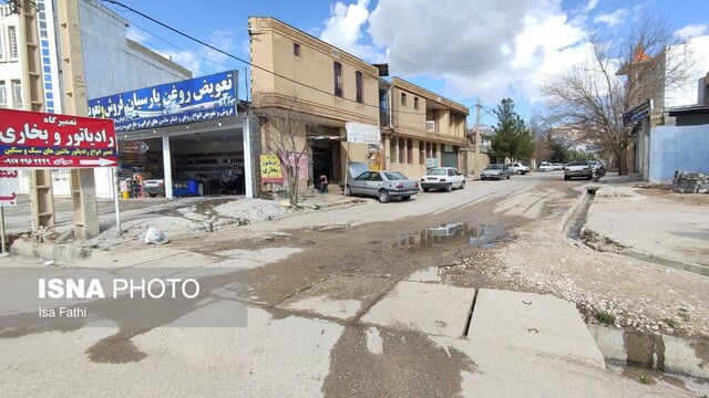 وضعیت اسفناک و عجیب آسفالت خیابانهای «پایتخت طبیعت ایران» + عکس