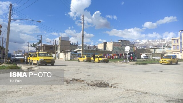 وضعیت اسفناک و عجیب آسفالت خیابانهای «پایتخت طبیعت ایران» + عکس