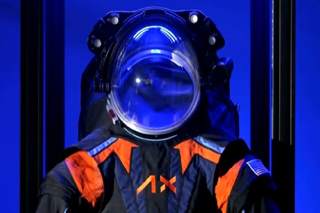 رونمایی از لباس فضانوردان در ماموریت سفر به ماه "آرتمیس"