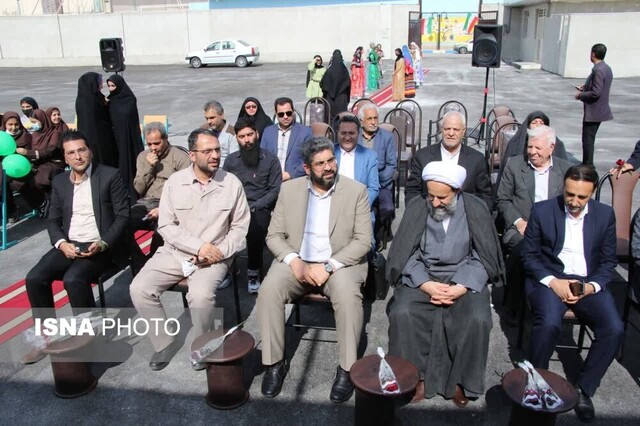 مدرسه ۶ کلاسه خیرساز امام خمینی(ره) روستای صالح آباد قرچک افتتاح شد