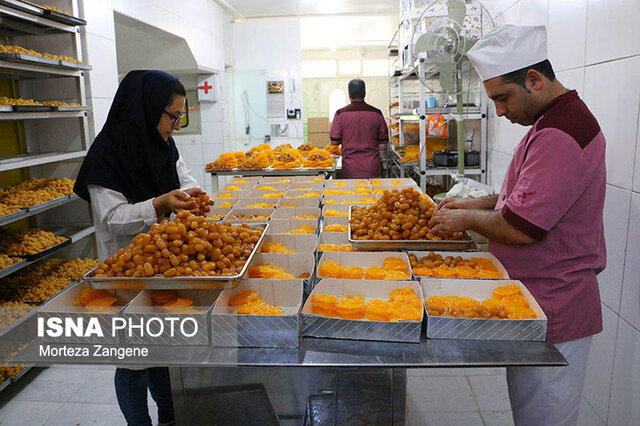 قیمت جدید زولبیا و بامیه در یزد اعلام شد قیمت جدید زولبیا و بامیه در یزد اعلام شد