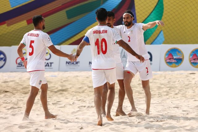 پیروزی پرگل ساحلیبازان فوتبال در نخستین دیدار جام ملتهای آسیا پیروزی پرگل ساحلیبازان فوتبال در نخستین دیدار جام ملتهای آسیا