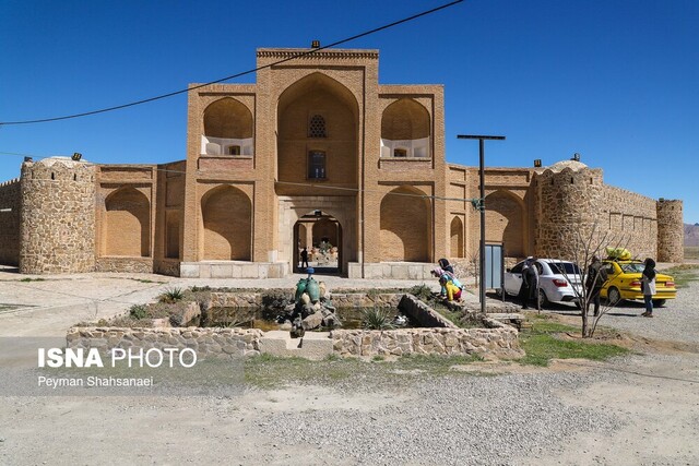 سفری به تاریخ در کاروانسرای صفوی امینآباد