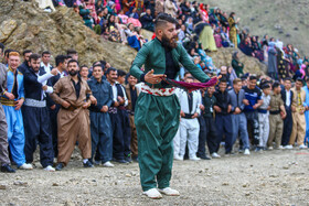 پشیواز نوروز در روستا «هشمیز» - کردستان