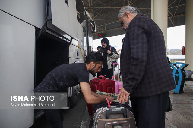 عکس از آرشیو خدمترسانی به بیش از یک میلیون زائر و مجاور حرم رضوی