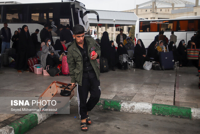 عکس از آرشیو هیچ کمبود ناوگانی برای جابجایی زائران از مشهد نداریم