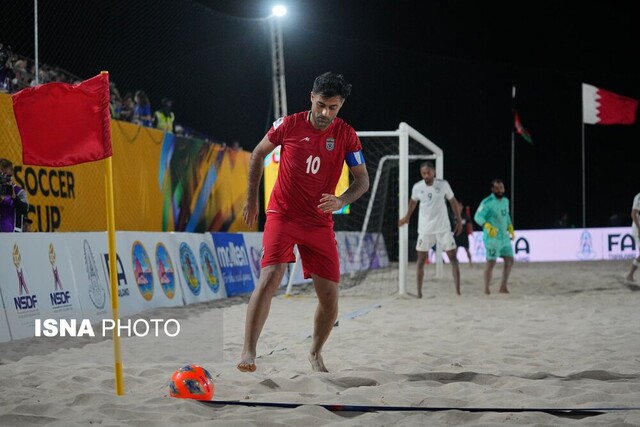 مسیگر و میرجلیلی بهترین بازیکن و دروازهبان جام ملتهای فوتبال ساحلی آسیا شدند مسیگر و میرجلیلی بهترین بازیکن و دروازهبان جام ملتهای فوتبال ساحلی آسیا شدند