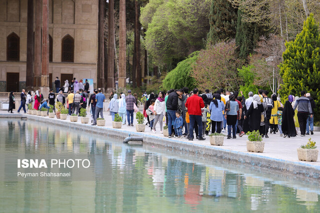 مسافران نوروزی با نصب اپلیکیشن «اصفهان من» عیدی بگیرند