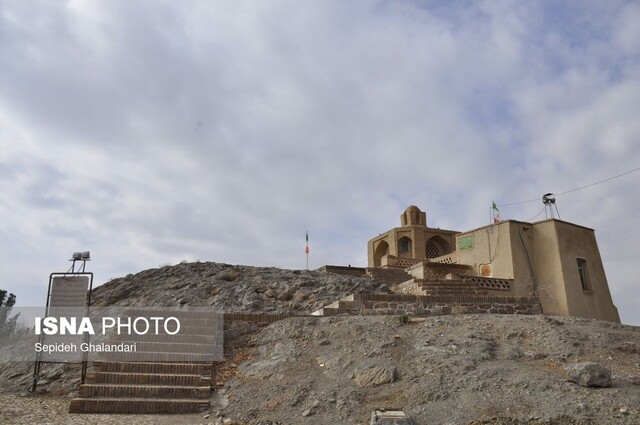 آرامگاه شاعر معروف خراسانی در قاب تصویر