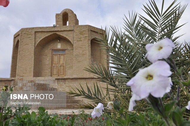 آرامگاه شاعر معروف خراسانی در قاب تصویر