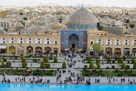 اصفهان در آینه نوروز، میدان نقش جهان و مسافران نوروزی