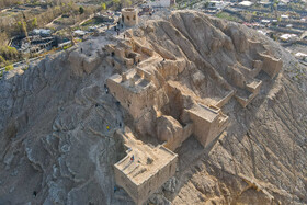 میزبانی از مسافران نوروزی در منارجنبان و کوه آتشگاه