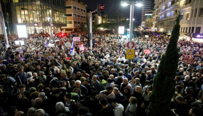 تظاهرات گسترده علیه نتانیاهو/ وزرای کابینه به جان هم افتادند