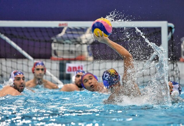 حضور دروازه‌بان زنجانی در مسابقات جهانی واترپلو رومانی