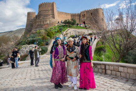 مسافران نوروزی قلعه فلک الافلاک خرم آباد