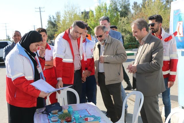 استاندار مرکزی: رشد تولید پایه اصلی مهار تورم است