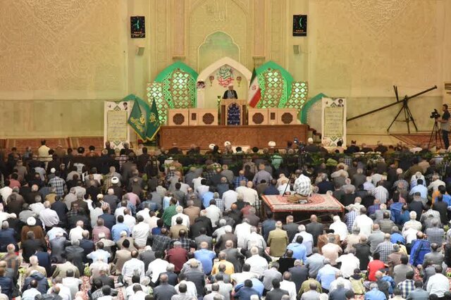 مردم پای کار نظام باشند پیروزی دشمن محال است