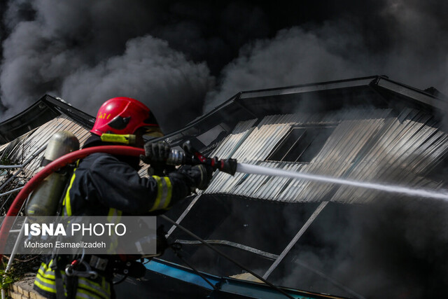 عکس از آرشیو آتشسوزی در بیمارستان بقایی اهواز/ مهار آتش در ۷ بخش انبار و تاسیسات