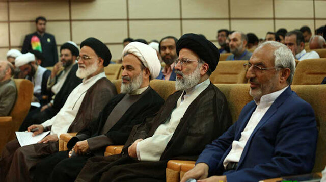 خوردن سحری با چاشنی سیاست/ آنچه باید از علیرضا پناهیان بدانید