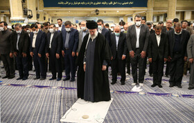 دیدار جمعی از شاعران و استادان زبان و ادب پارسی با مقام معظم رهبری