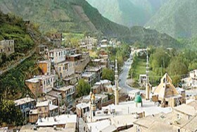۷هزار گردشگر از بقاع متبرکه کردستان بازدید کردند