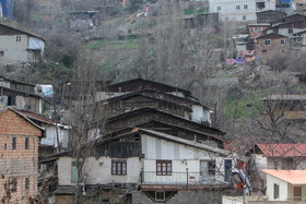 ساخت و ساز غیر مجاز در روستای زیارت - گرگان