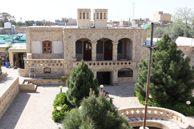 گرمسار امسال گردشگران بیشتری داشته است