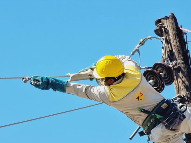 برقدار شدن ۲۵۲ روستا/ ۱۵ روستای لرستان در خاموشی قرار دارند برقدار شدن ۲۵۲ روستا/ ۱۵ روستای لرستان در خاموشی قرار دارند