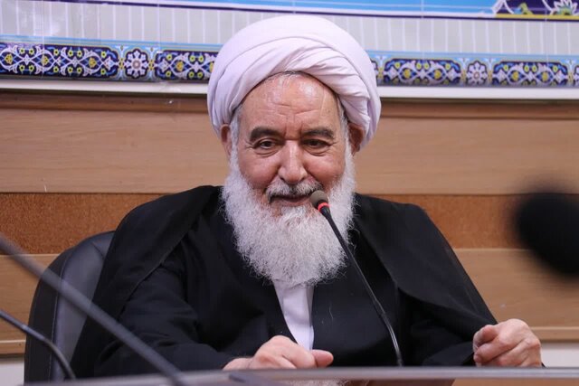 با تکیه بر علم و دانش به کشوری قدرتمند تبدیل شدهایم با تکیه بر علم و دانش به کشوری قدرتمند تبدیل شدهایم