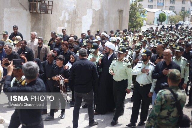 پیکر شهید سرگرد سعید مریدی در بندرعباس تشییع شد