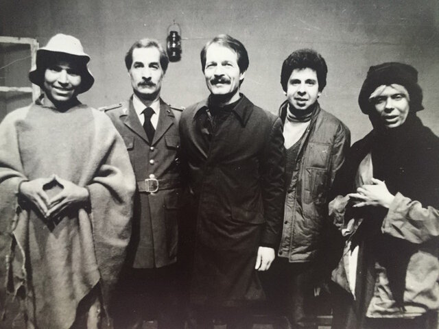 خاطرهبازی با گوهر خیراندیش در نمایشنامه رحمانیان