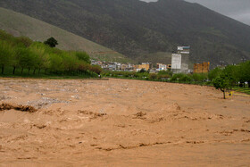 طغیان رودخانه خرم رود با ورود سامانه بارشی جدید در خرم آباد