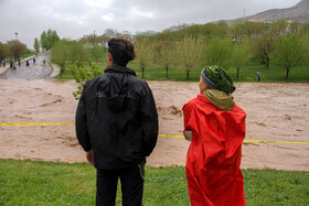 طغیان رودخانه خرم رود با ورود سامانه بارشی جدید در خرم آباد