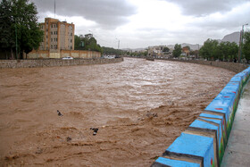 طغیان رودخانه خرم رود با ورود سامانه بارشی جدید در خرم آباد