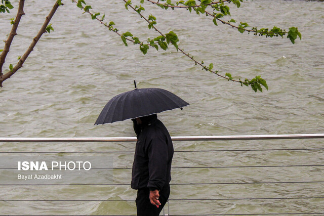 عکس تزئینی است ورود سامانه بارشی در واپسین روزهای سال به زنجان