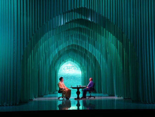 مجری مذهبی را اشتباهی ستاره نکنیم!