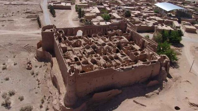 «قلعه خویدک» در استان یزد ۱۰۰ بنای تاریخی یزد مرمت میشوند