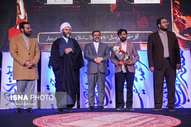 «سلام فرمانده»، رویداد برگزیده سال هنر انقلاب اسلامی