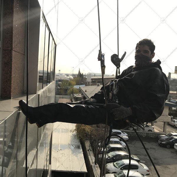 نماشویی و نکات مهم درباره شستوشوی نما