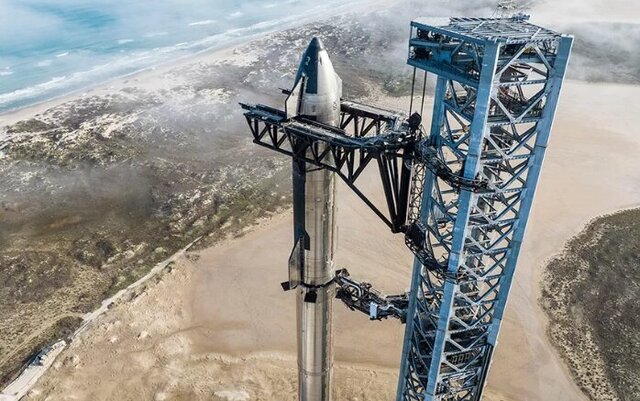 بلندترین موشک جهان در هوا منفجر شد