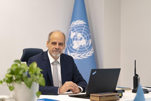 اشتفان پریزنر بیایید جهانی عادلانهتر، فراگیرتر و پایدارتر برای همگان بسازیم