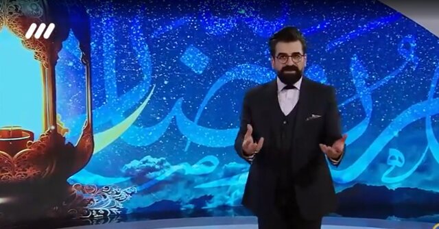 مجری برنامه «محفل»: هنوز هم سر حرفم هستم